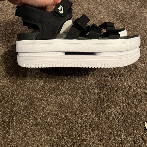 Nike platforms - Picture 5 of 10